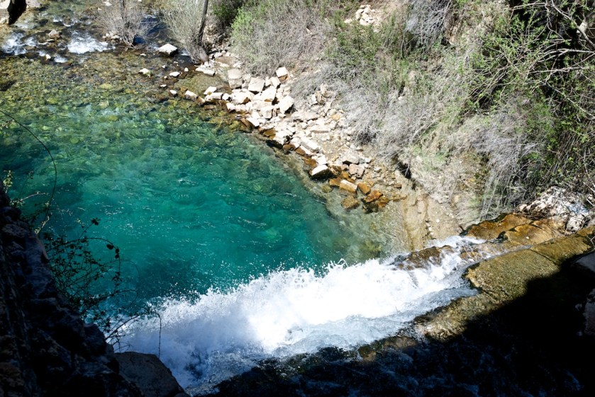 Afqa Wasserfall Grotte
